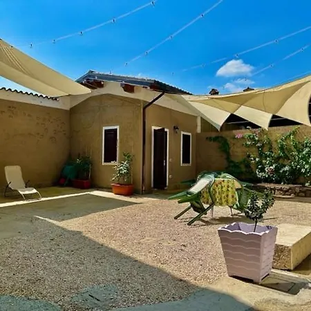 Apartment La Corte Puegnago sul Garda